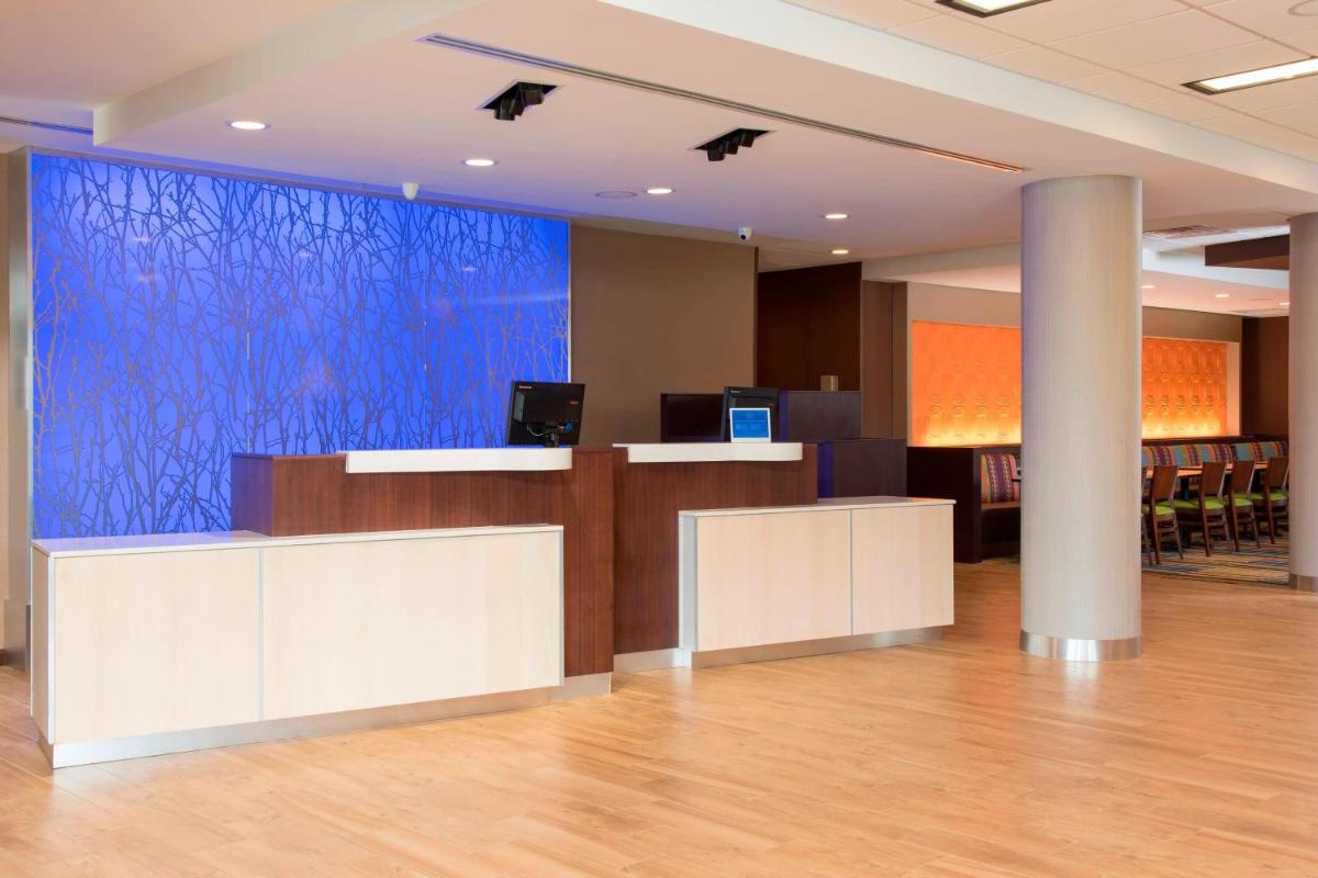 Fairfield Inn & Suites by Marriott Jackson Clinton - image 4