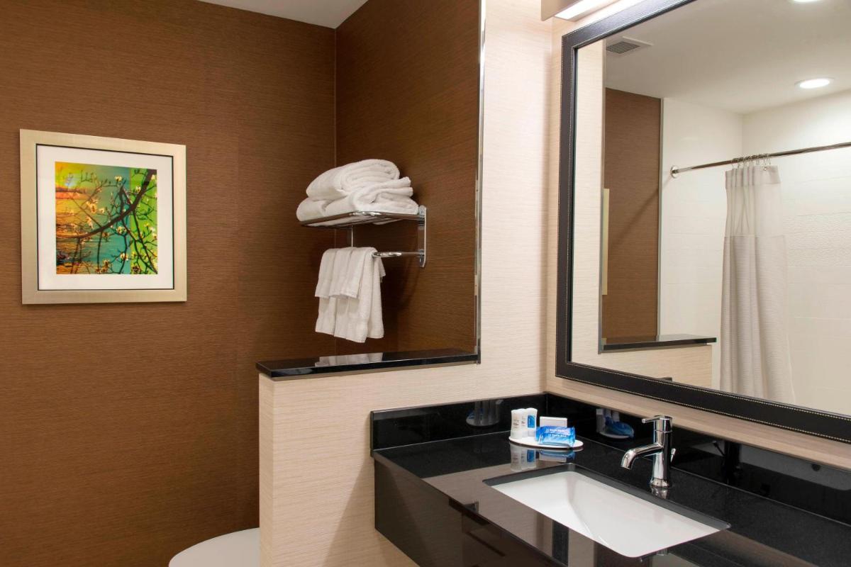 Fairfield Inn & Suites by Marriott Jackson Clinton - image 7