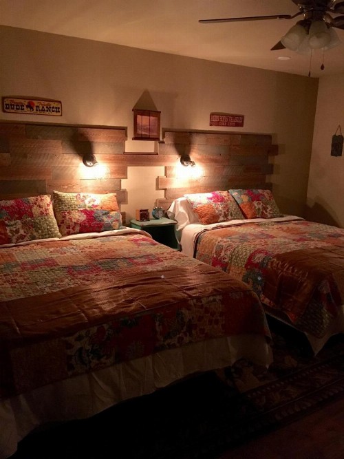 Dusty Boots Motel & Cafe - image 34