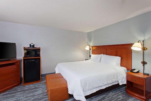 Hampton Inn & Suites Clovis - Airport North - image 23