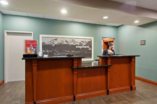 Hampton Inn & Suites Clovis - Airport North - image 27