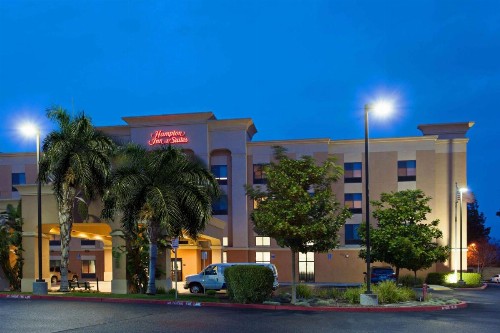 Hampton Inn & Suites Clovis - Airport North - image 28