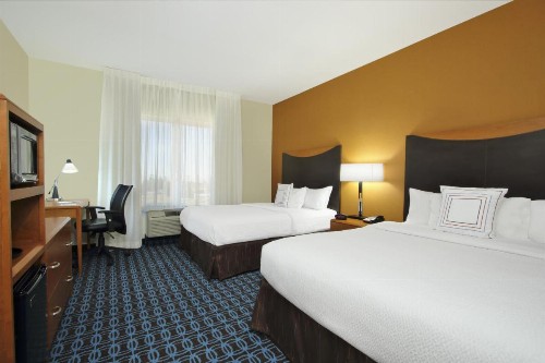 Fairfield Inn & Suites Fresno Clovis - image 13