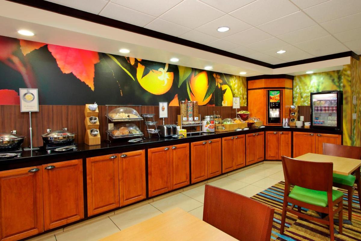Fairfield Inn & Suites Fresno Clovis - image 3