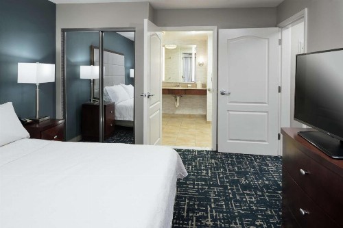 Homewood Suites by Hilton Fresno Airport/Clovis - image 25