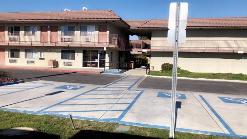 Travel Stay - Coalinga - image 23
