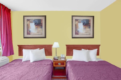 Travel Stay - Coalinga - image 3