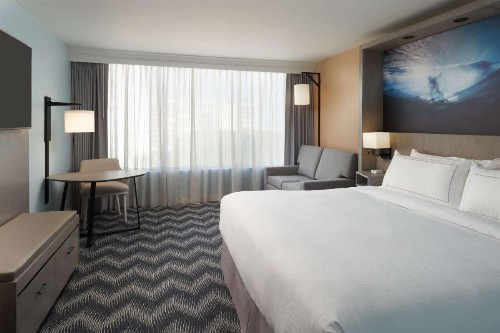 Hilton Cocoa Beach Oceanfront - image 17