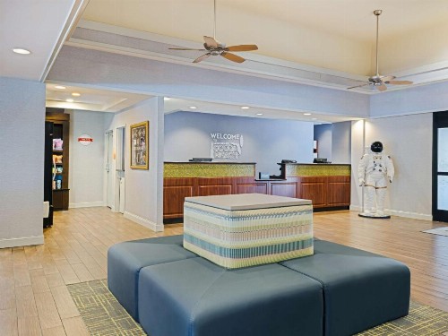 Hampton Inn Cocoa Beach - image 12
