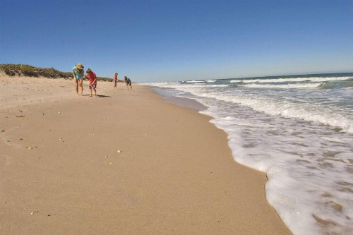 Hampton Inn Cocoa Beach - image 2