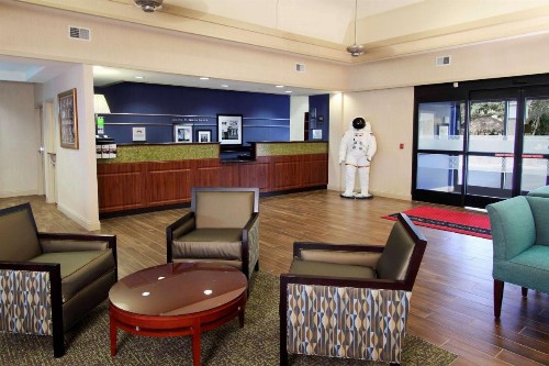 Hampton Inn Cocoa Beach - image 9