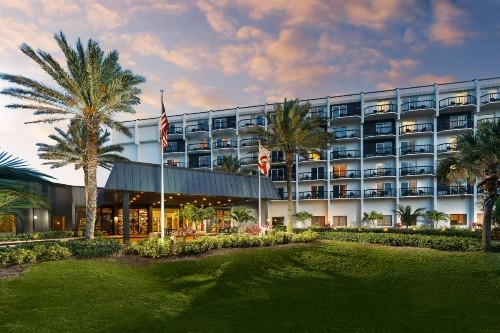 DoubleTree by Hilton Hotel Cocoa Beach Oceanfront - image 6