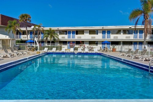 Motel 6-Cocoa Beach FL - image 1
