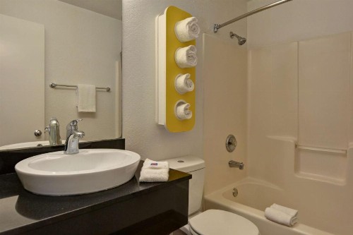 Motel 6-Cocoa Beach FL - image 21