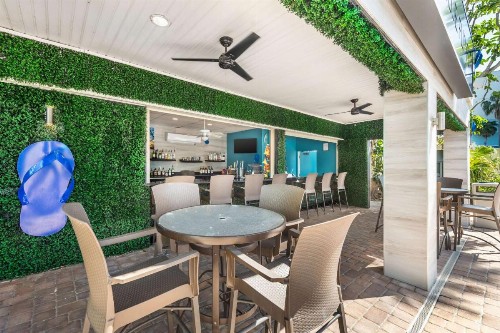 Best Western Cocoa Beach Hotel & Suites - image 10