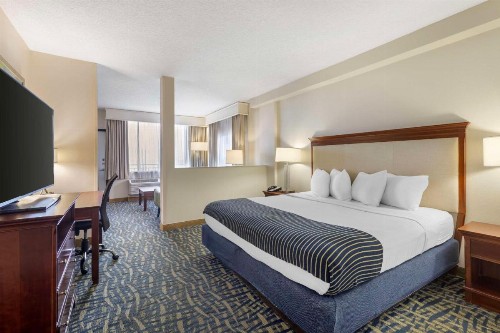Best Western Cocoa Beach Hotel & Suites - image 41
