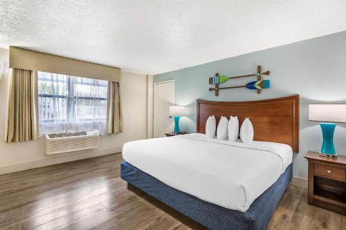 Best Western Cocoa Beach Hotel & Suites - image 49