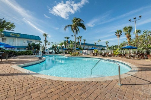 Best Western Cocoa Beach Hotel & Suites - image 5
