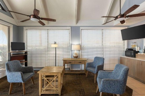 Days Inn by Wyndham Cocoa Beach Port Canaveral - image 48
