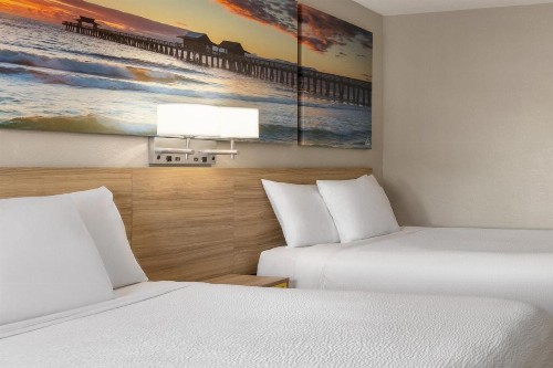 Days Inn by Wyndham Cocoa Beach Port Canaveral - image 6