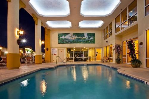 Holiday Inn Express Hotel & Suites Cocoa Beach an IHG Hotel - image 10