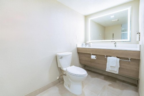 Holiday Inn Express Hotel & Suites Cocoa Beach an IHG Hotel - image 47