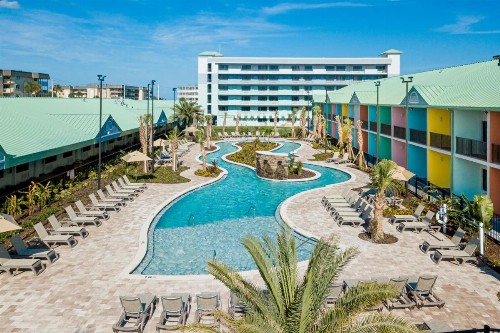 Beachside Hotel and Suites - image 1