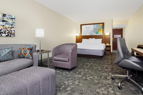 Courtyard by Marriott Cocoa Beach Cape Canaveral - image 18