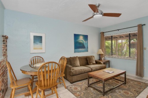 Beach Place Guesthouses - image 37