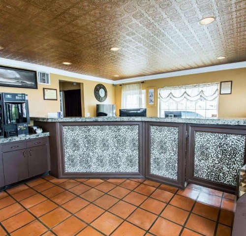 Econo Lodge Cocoa Beach - near the Port - image 2