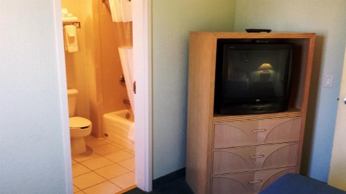 Cocoa Beach Suites Hotel - image 18