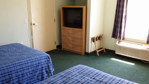 Cocoa Beach Suites Hotel - image 23