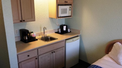 Cocoa Beach Suites Hotel - image 24