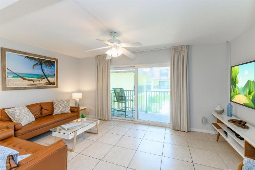 Cocoa Beach Club - image 25