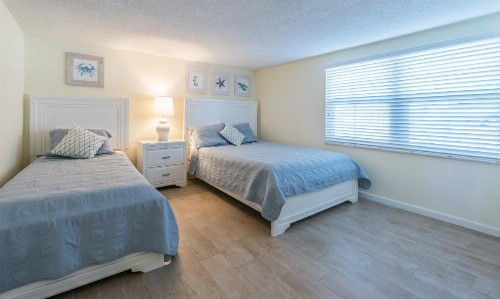Cocoa Beach Club - image 34
