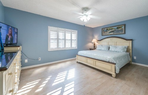 Cocoa Beach Club - image 37
