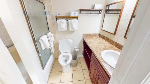 Ocean Landings Resort - image 36