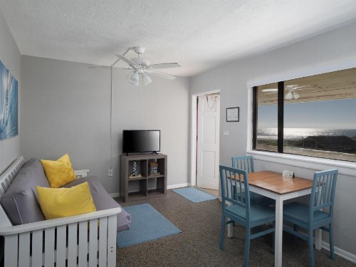 South Beach Inn - Cocoa Beach - image 13