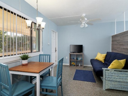 South Beach Inn - Cocoa Beach - image 23