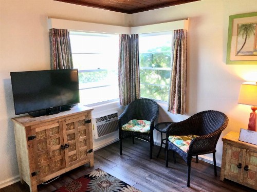 Surf Studio Beach Resort - image 21