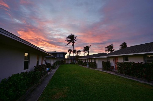 Surf Studio Beach Resort - image 46