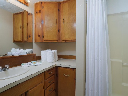 Sea Aire Motel - image 29