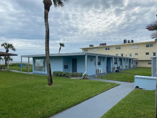 Sea Aire Motel - image 31