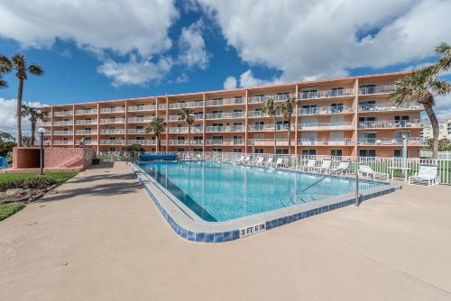 Cocoa Beach Towers - image 25