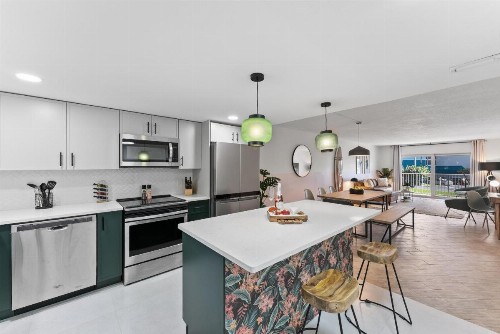 Cocoa Beach Towers - image 46