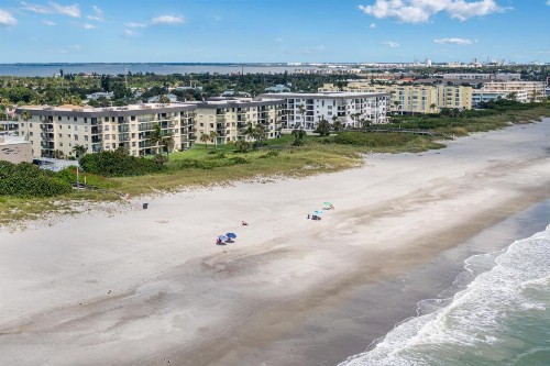 Sea Oats Condos - image 1