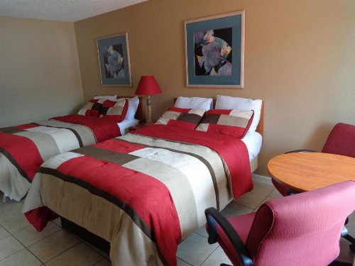 Days Inn by Wyndham Cocoa Cruiseport West At I-95/524 - image 36