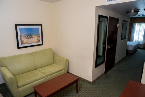 Holiday Inn Express Hotel & Suites Cocoa an IHG Hotel - image 10