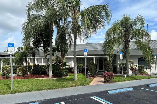 Best Western Cocoa Inn - image 3