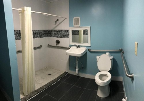 Apollo Inn - Cocoa - image 13